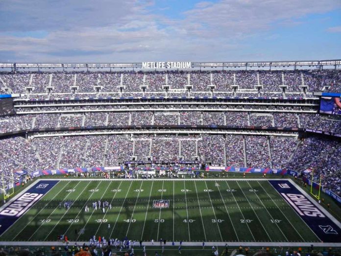 metlifegiants2012955