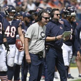 Matt Eberflus Bears pic