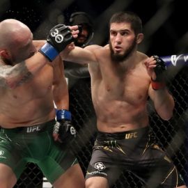 Islam Makhachev vs Alexander Volkanovski - UFC 294 - Makhachev vs Volkanovski 2