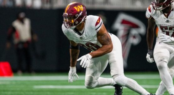 Washington Commanders defensive end Montez Sweat 1040x572 1