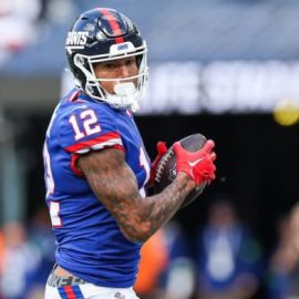 Darren Waller Giants pic
