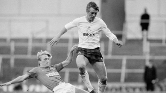 Graham Roberts Graham Roberts Represented Both Spurs And Blues