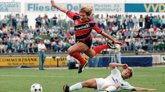Peter Hobday Scored 5 Bundesliga Goals
