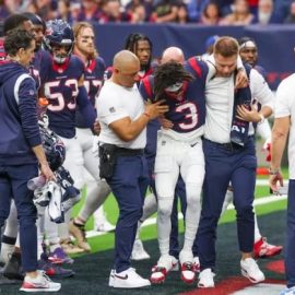 Tank Dell Texans pic