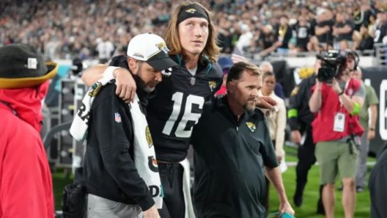 Trevor Lawrence 120523