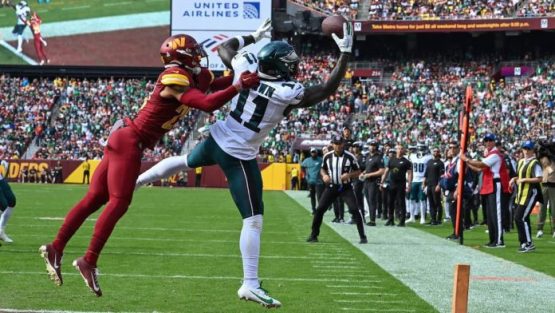 AJ Brown Catch