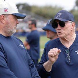Mike MCarthy and Jerry Jones pic