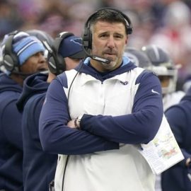 Mike Vrabel Titans pic