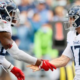 rsz derrick henry makes definitive statement on ryan tannehill tennessee titans quarterback