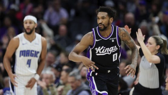 rsz malik monk usatsi 22218728