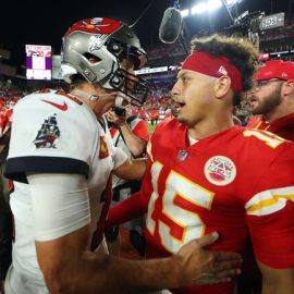 rsz tom brady patrick mahomes 100322 109e124865504d269ac8ff3a13ea495f