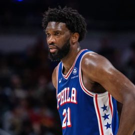 Joel Embiid 76ers pic 1