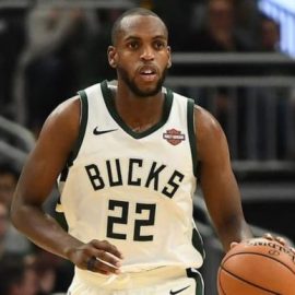 Khris Middleton Bucks pic