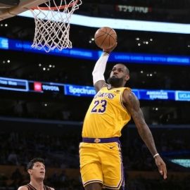 LeBron James 15