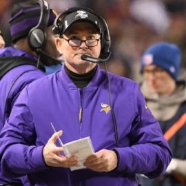 Mike Zimmer vikings pic