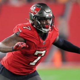 Shaquil Barrett Bucs pic