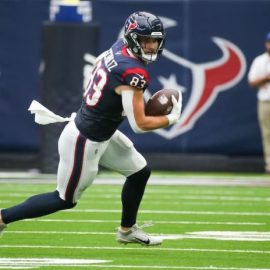 Dalton Schultz Texans pic