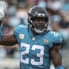 Foye Oluokun Jags puc