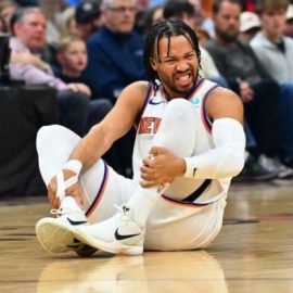 Jalen Brunson injury Knicks pic