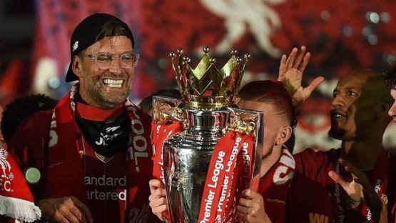 Jurgen Klopp With Premier League Title