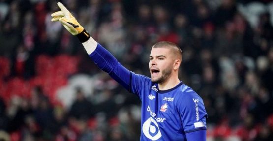 Lucas Chevalier Is One Of The 5 Goalkeepers With Most Clean Sheets This Season