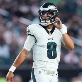 Marcus Mariota Eagles pic