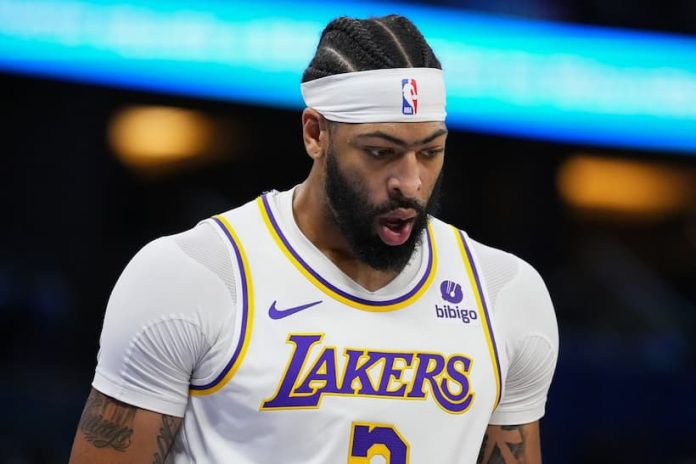 Anthony Davis Lakers pic 1