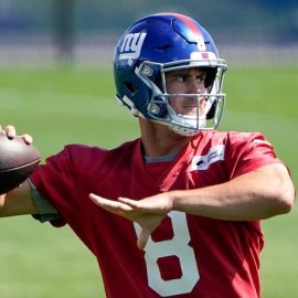 Daniel Jones Giants pic