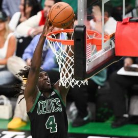 Jrue Holiday Celtics pic