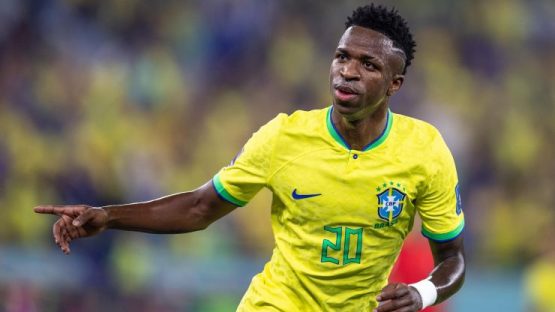 Vinicius Junior Playing For Brazil