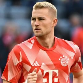 Manchester United Target De Ligt