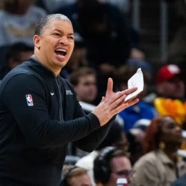 Ty Lue Clippers pic