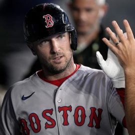Alex Bregman Red Sox Tigers
