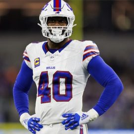Von Miller Bills pic