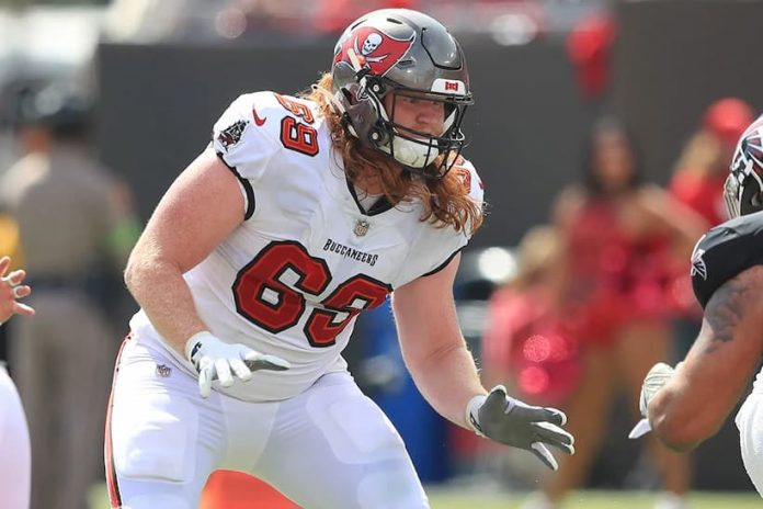 Cody Mauch Bucs pic
