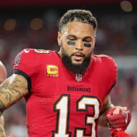 Mike Evans Bucs pic
