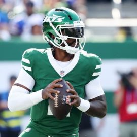 Tyrod Taylor Jets pic