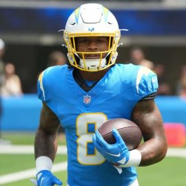 Omarion Hampton Chargers pic